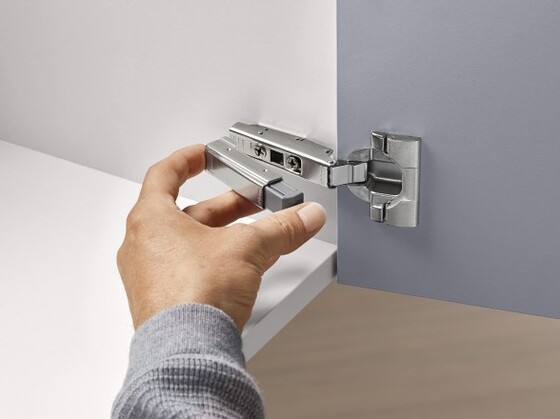 Dobradiça Blumontion Clip top